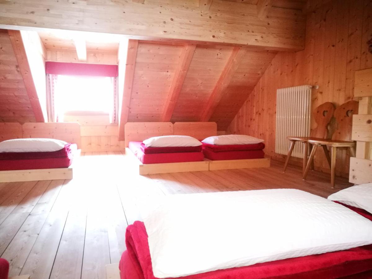 Hotel Rifugio Stella Alpina Spiz Piaz per escursionisti Pozza di Fassa Esterno foto