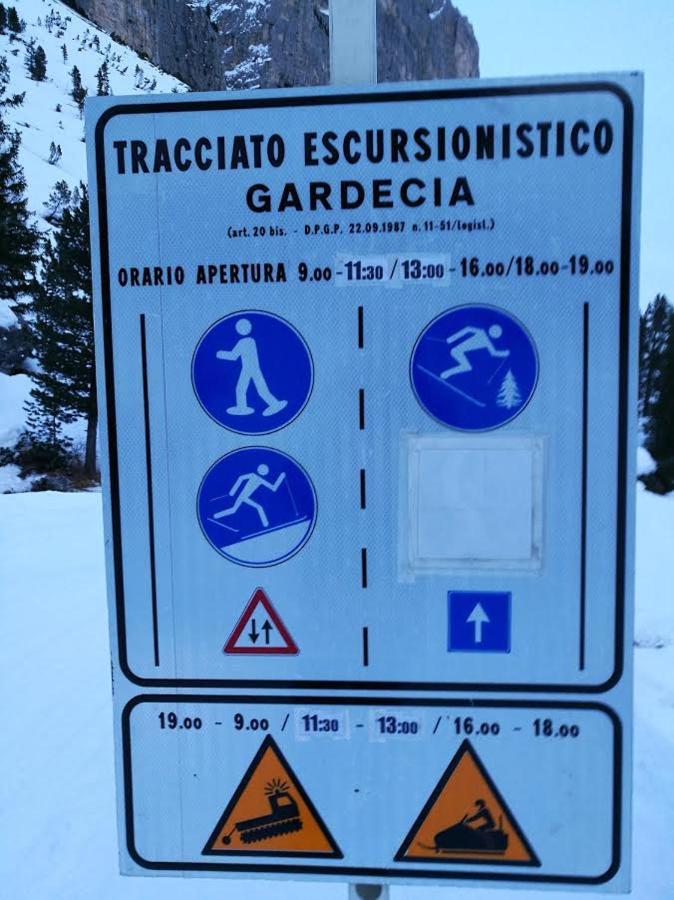 Hotel Rifugio Stella Alpina Spiz Piaz per escursionisti Pozza di Fassa Esterno foto