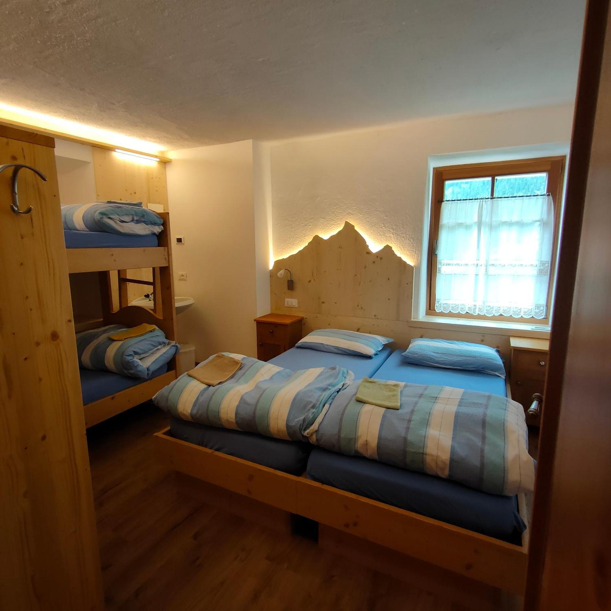 Hotel Rifugio Stella Alpina Spiz Piaz per escursionisti Pozza di Fassa Esterno foto