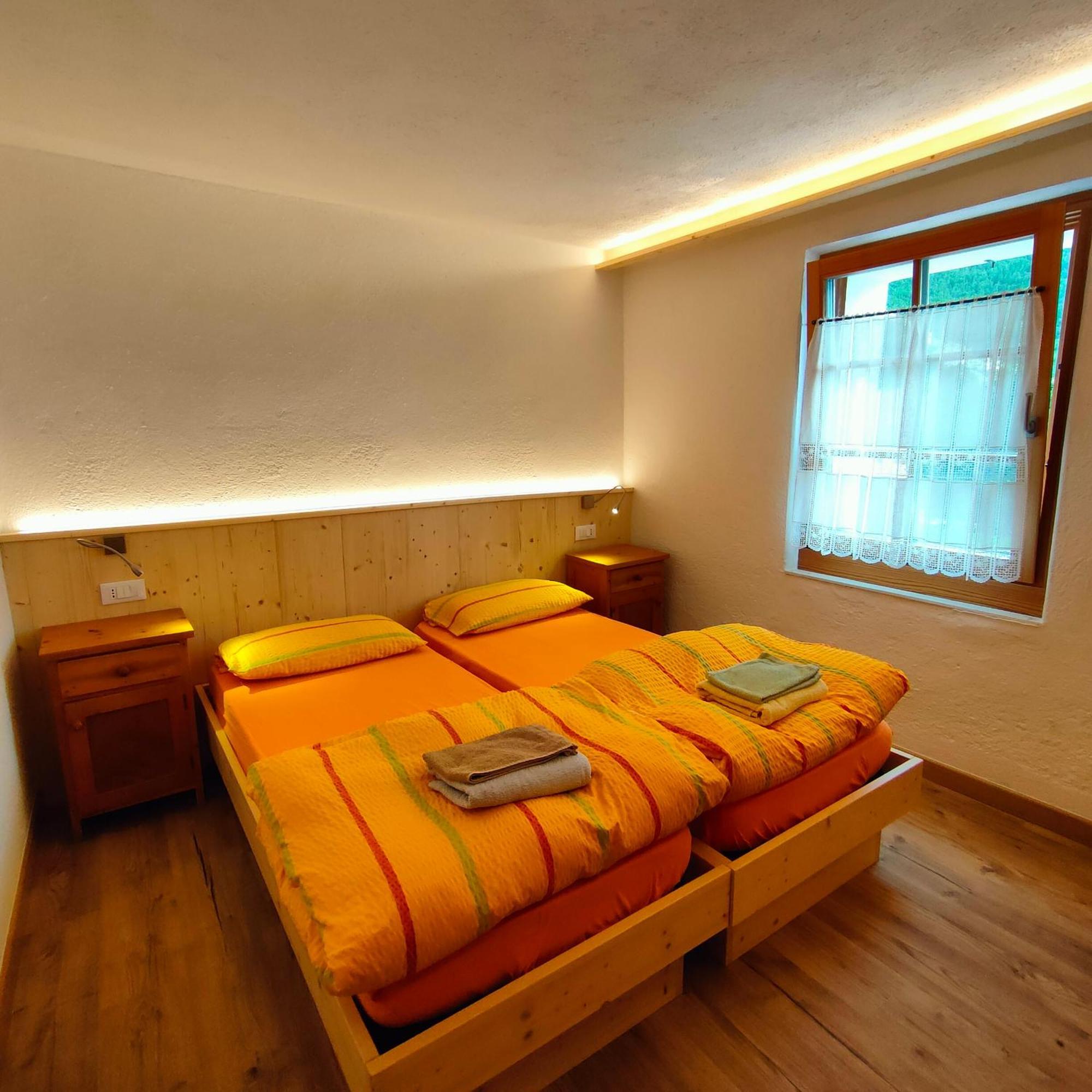 Hotel Rifugio Stella Alpina Spiz Piaz per escursionisti Pozza di Fassa Esterno foto
