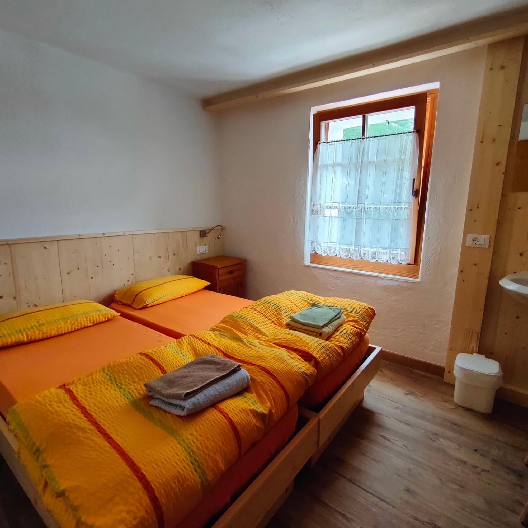 Hotel Rifugio Stella Alpina Spiz Piaz per escursionisti Pozza di Fassa Esterno foto