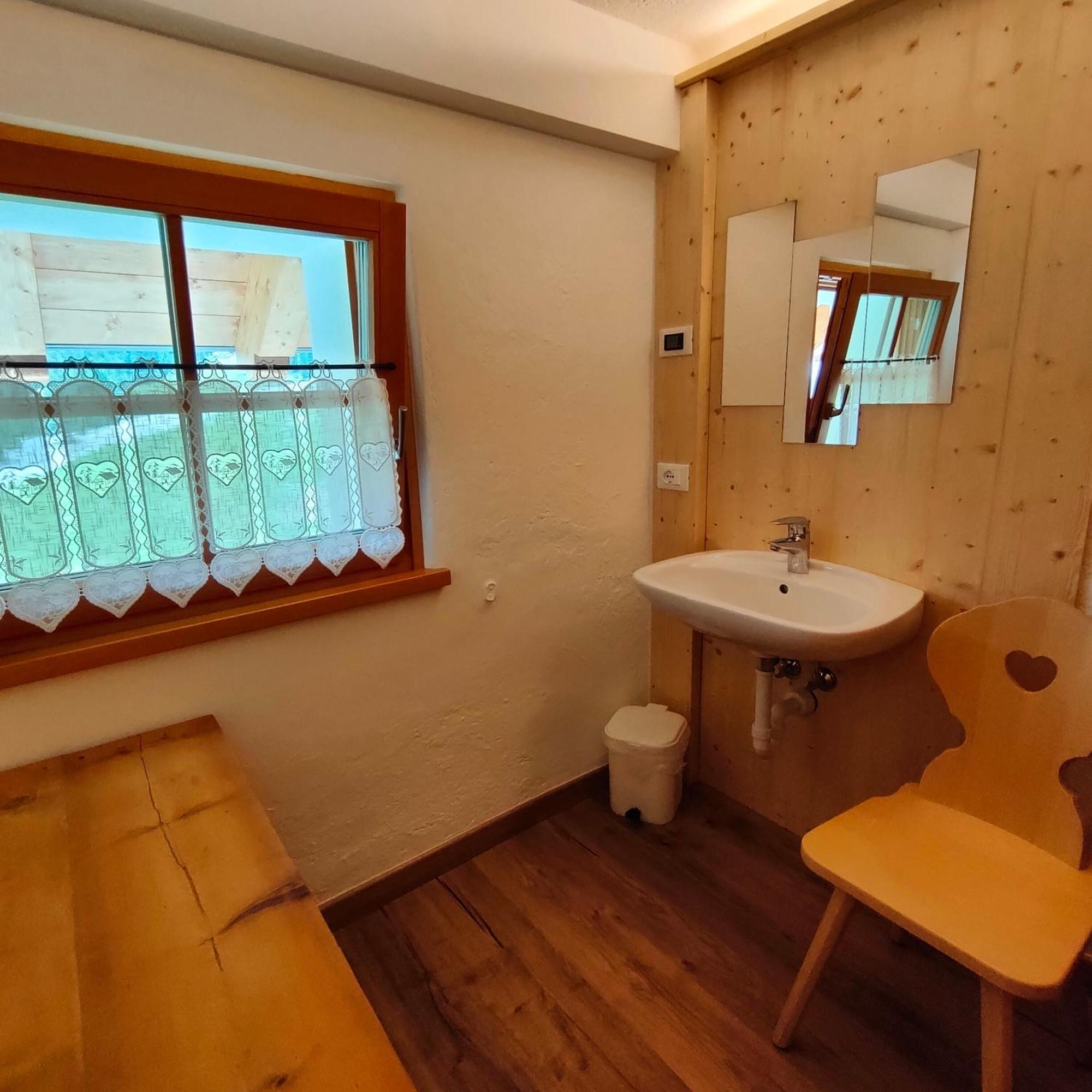 Hotel Rifugio Stella Alpina Spiz Piaz per escursionisti Pozza di Fassa Esterno foto